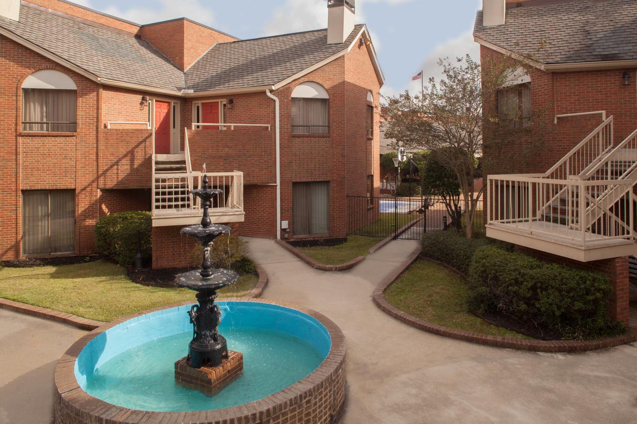Cloverleaf Suites Baton Rouge Exterior foto